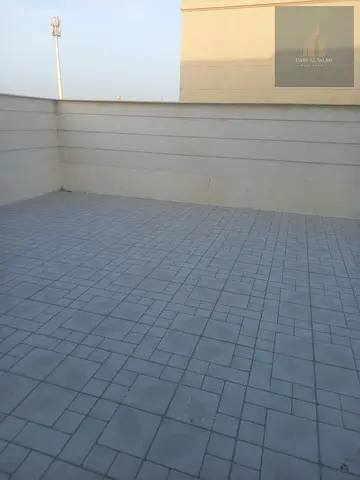 For Sale: Residential/Commercial Building in Al Rawda, Ajman