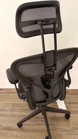 Remastered Version Herman Miller Aeron Office Chair Fully Options Excellent Condition With Headrest