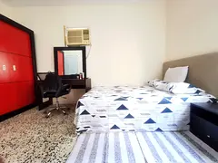 Furnished room in a 3 bhk apartment