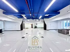 GRADE A FITTED-READY TO MOVE OFFICE-WITH 3 NPARKING-NXT TO METRO 480K