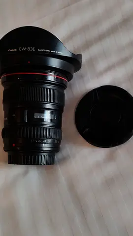 Canon EF 17 40 lens  excellent condition