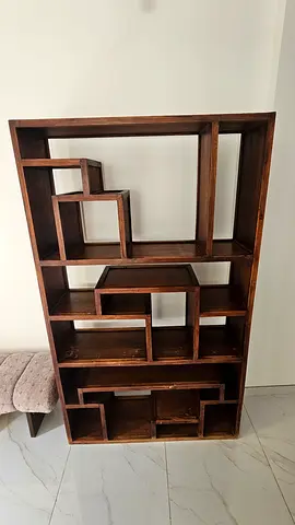 Bookshelf (Marina Homes)