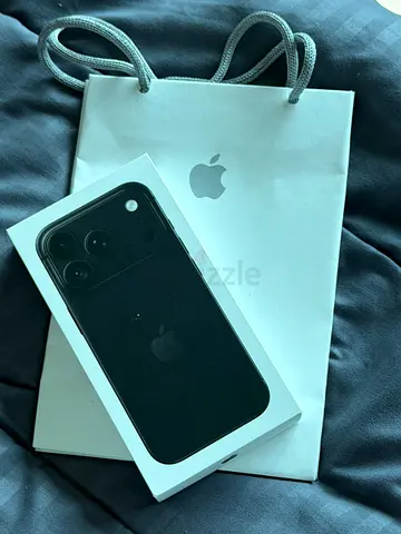 iPhone 18 Pro - Black - 256