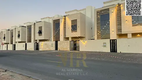 Modern two-story villa with a roof, featuring 7 bedrooms. The price includes registration and ownership transfer fees. Located directly opposite a mos