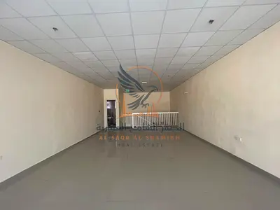 Showroom for rent Al Jurf Industrial 2 1550 sq ft main road mezzanine bathroom modern fire system