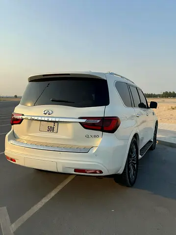 2014 Infiniti QX80 照片 5