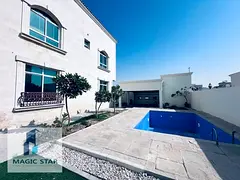 Independent villa / 6 bedroom / Private pool / garden