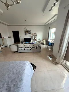 Master bedroom for rent