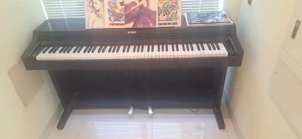 Kawai CN270 Digital Piano Like New