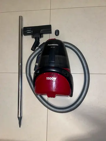 Panasonic 1500W Cylinder Vacuum Cleaner - Good Condition