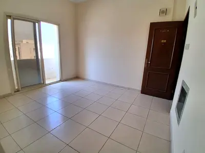 Luxury and Lavish 1bhk apartment available near all madina rent 28k