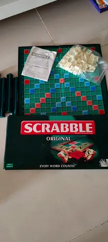 Scrabble Original board game set - complete pieces