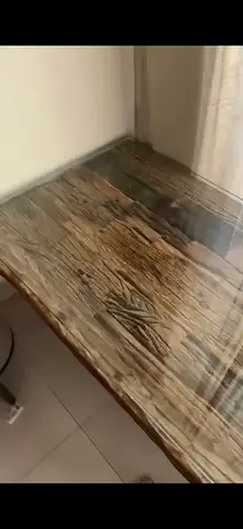 SOLID WOOD COFFEE TABLE