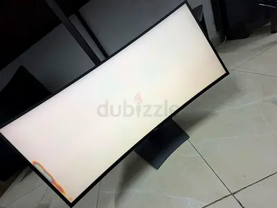 The Dell UltraSharp U3818DW is a 37.5-inch curved IPS monitor featuring WQHD+ (\(3840 \times 1600\))