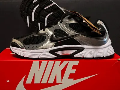 Nike V5 Rnr - BRAND NEW - Size 45