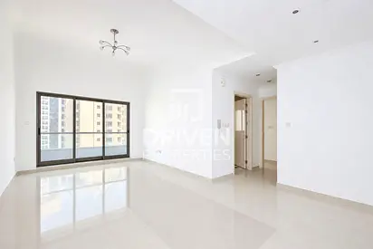Chiller Free | Family Living | 2 Mins from Metro