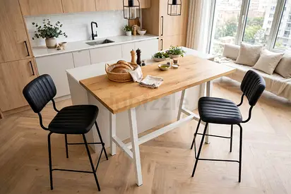 Brandnew/Set of high dining table and 2pcs High bar chairs