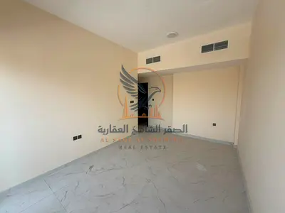 للإيجار السنوي 3 غرف وصالة مع رووف واسع الجرف 3 عجمان فرصة مميزة للسكن في شقة أول ساكن بمساحات واسعة وتصميم عملي، توفر لك الراحة والخصوصية