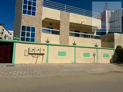 **للبيع بناية سكنية استثمارية في البستان – عجمان | تصريح أرضي + 4 طوابق | دخل سنوي 75,000 درهم**