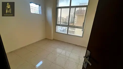 “Modern Bachelor-Friendly Studio with 2 Bathrooms – Comfort, Privacy & Convenience!”