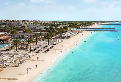 Luxury 4BR TH | Private Beach Access | Hot Deal