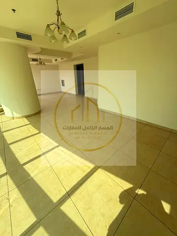 شقة واسعة مكونة من غرفتي نوم وصالة مريحة في المجاز 3، بتصميم عملي وموقع مميز قريب من المحلات والمطاعم وجميع الخدمات الأساسية.