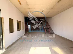Warehouse for Rent with Mezzanine & Office | Main Road Frontage | Building Bathroom Facilities | Ide
