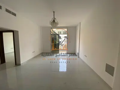 شقة غرفة وصالة أول ساكن بمساحة كبيرة، حمامين وبلكون، في موقع مميز بالمويهات 3