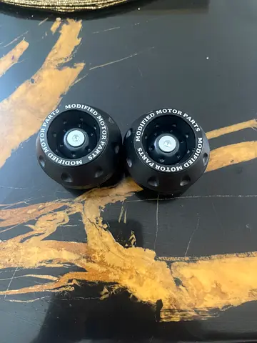 Crash pads