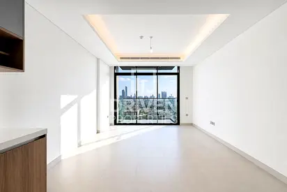 Downtown and Partial Sea Views | High Floor