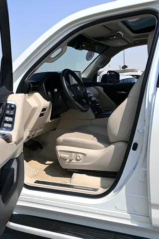 2025 Toyota LAND CRUISER — миниатюра 17