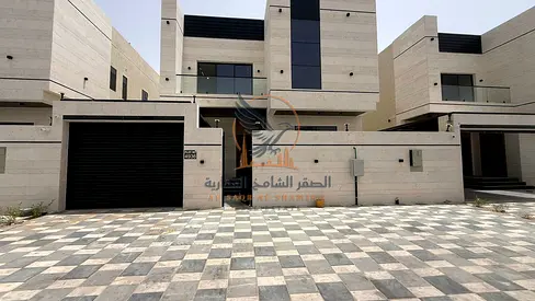 فيلا أول ساكن للإيجار السنوي بتكييف مركزي خمس غرف نوم وصالتين ومجلس وغرفة عاملة بمساحة ممتازة وتشطيب فخم وجاهزة تماما للسكن الفوري