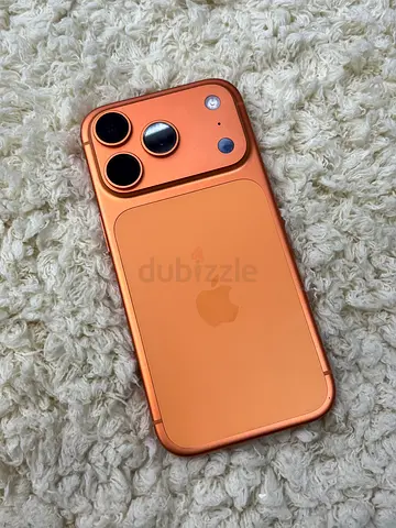 Apple iPhone (orange ) - Good working condition, with case