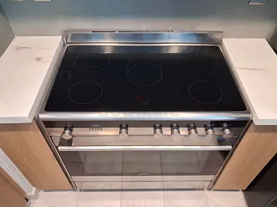 Siemens iQ700 Electric Ceramic Cooker stove 90cm