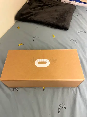 Oculus quest 2 in box good quality