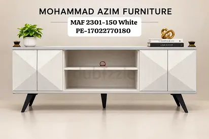BRAND NEW TV TABLE FOR SALE