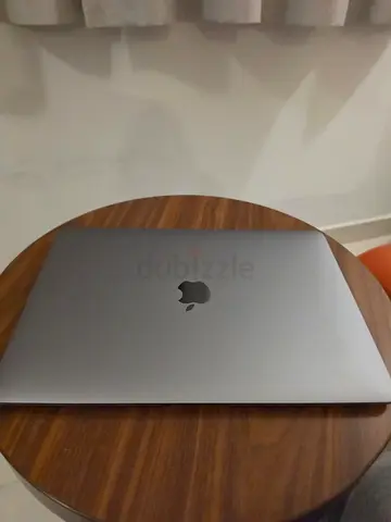 Macbook Air M1 8GB Ram 256GB SSD Mint Condition