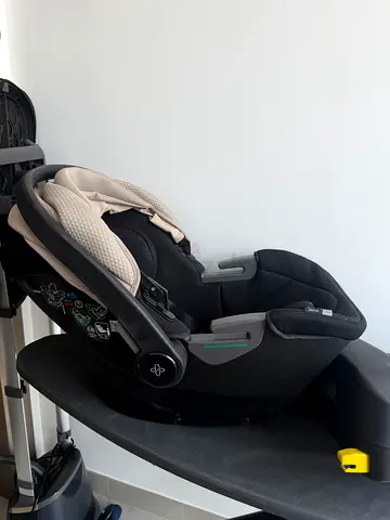 Used infant/toddler car seat in good condition