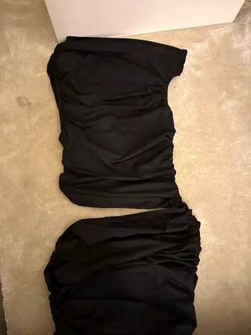 Black Ruched dress Size xs