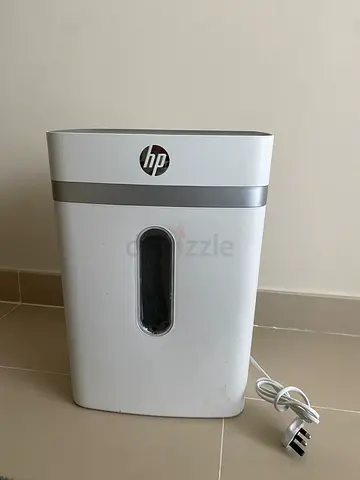 HP Office Paper Shredder - Compact, White 12CC