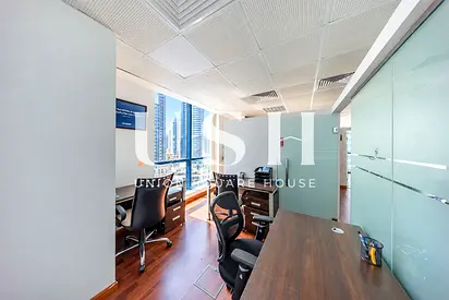 Fully furnished | Lake View | Close to metro