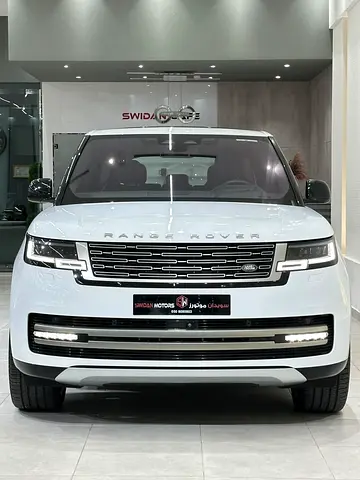 Range Rover HSE P530 4.4L V8,2023 Model, Gcc Specs, Under Dealer Warranty and Contract Service
