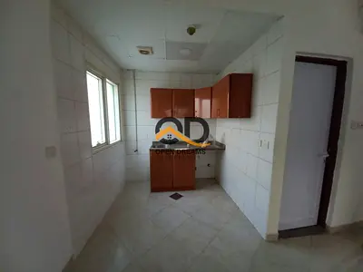CLOSE TO CHANNIE RESTAURANT FAMILY BUILDING BIG SAIZ STUDIO RANT ONLY 20K SEPLAT AC ON ROAD BUILDIN