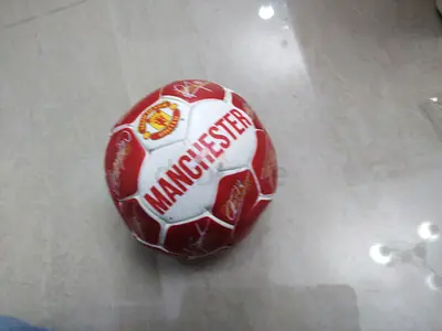Manchester branded size 5 soccer ball - lightly used