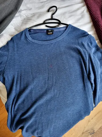 Pullover Hugo Boss, size M