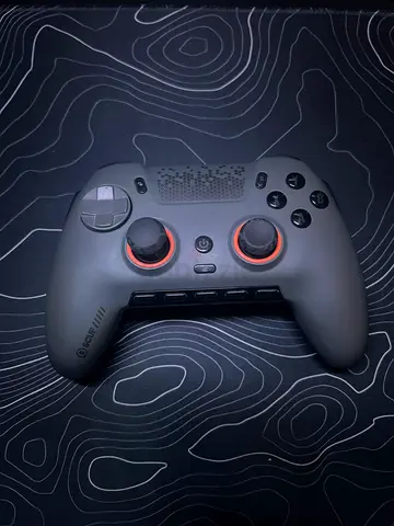 SCUF Envision Pro controller