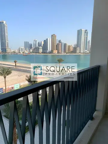 SEA VIEWS / SPACIOUS / READY TO MOVE