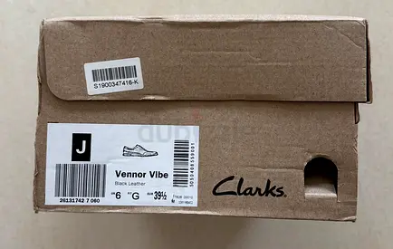 Boy’s School shoes - Clark’s Vennor Black Leather 6 UK G -