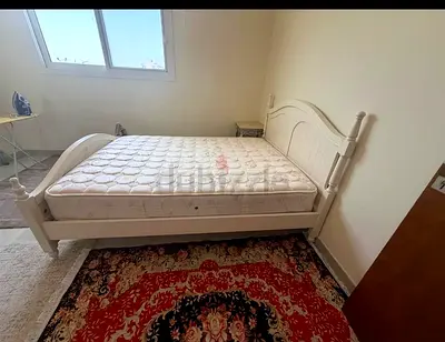 White wooden single bed frame with mattress - good condition