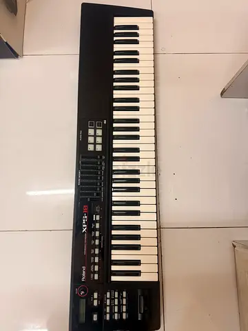 Roland/xp 10Keyboard Controller - Used, Working